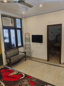 Bedroom Image of 2000 Sq.ft 4 BHK Builder Floor for sale in Kirti Nagar New Delhi for Rs. 30000000