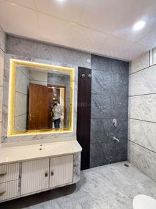 Bathroom Image of 4000 Sq.ft 4 BHK Independent House for sale in Vaishali Nagar Extension Jaipur for Rs. 27100000