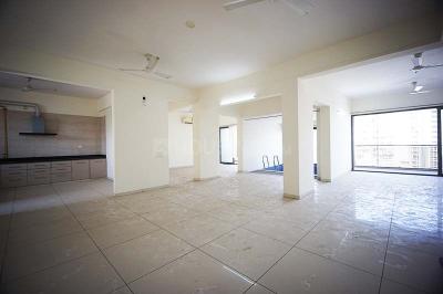 Bedroom Image of 5470 Sq.ft 5 BHK Apartment / Flat for sale in Ambli Ahmedabad for Rs. 41000000