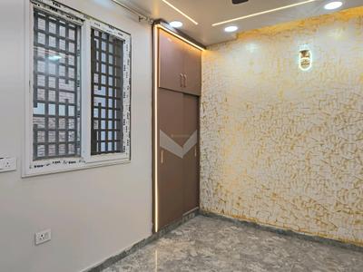 Bedroom Image of 800 Sq.ft 1 BHK Builder Floor for sale in Lal Kuan Ghaziabad for Rs. 3865000