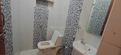 Bathroom Image of 500 Sq.ft 1 BHK Builder Floor for rent in Kalyan Nagar Bengaluru for Rs. 21200