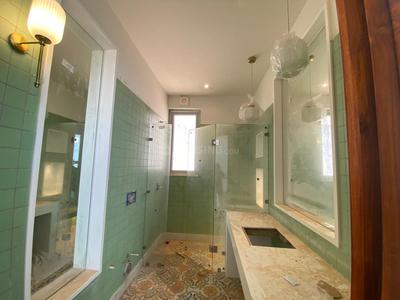 Bathroom Image of 3145 Sq.ft 3 BHK Villa for sale in Vianaar La Cascada, Anjuna Goa for Rs. 85000000