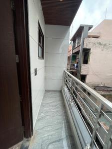 Balcony Image of 720 Sq.ft 2 BHK Builder Floor for sale in Shalimar Bagh New Delhi for Rs. 12000000