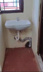 Bathroom Image of 1400 Sq.ft 2.5 BHK Independent House for rent in Woraiyur Tiruchirappalli for Rs. 15000