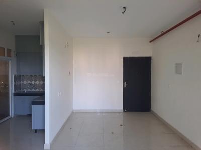 Living Room Image of 780 Sq.ft 3 BHK Apartment / Flat for sale in Signature Global Golf Green, Sector 79 Gurgaon for Rs. 7500000