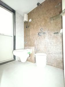 Bathroom Image of 1050 Sq.ft 2 BHK Apartment / Flat for sale in Shree Sai Vishram, Kandivali West Mumbai for Rs. 19000000