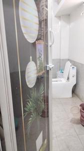 Bathroom Image of 900 Sq.ft 1 BHK Apartment / Flat for rent in Revenue Colony Tirupathi for Rs. 7500