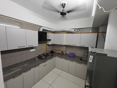 Kitchen Image of 815 Sq.ft 3 BHK Apartment / Flat for rent in A Shridhar Kaveri Soham, Shilaj Ahmedabad for Rs. 35000