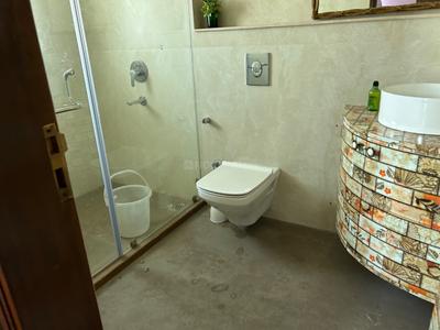 Bathroom Image of 2809 Sq.ft 4 BHK Apartment / Flat for sale in Isha Samskara, Ballygunge Kolkata for Rs. 47500000