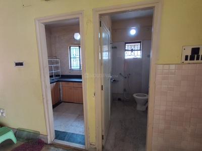 Bathroom Image of 1200 Sq.ft 3 BHK Apartment / Flat for sale in Haltu Kolkata for Rs. 6000000