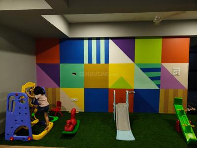 Bedroom Image of 900 Sq.ft 2 BHK Apartment / Flat for rent in Shikshapatri Sky Park, Sargasan Gandhinagar for Rs. 18500