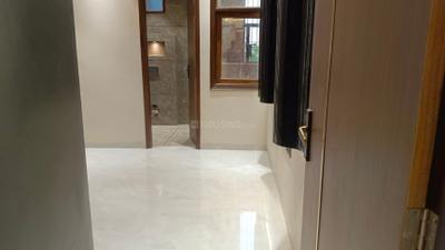 Bedroom Image of 1600 Sq.ft 4 BHK Builder Floor for rent in Sector 24 Rohini New Delhi for Rs. 30000