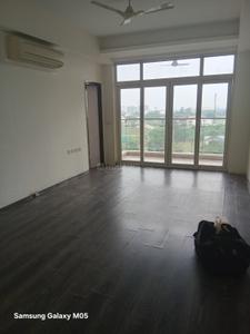 Bedroom Image of 2967 Sq.ft 4 BHK Apartment / Flat for rent in Tulsiani Golf View Apartments, Sushant Golf City Lucknow for Rs. 42000