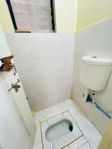 Bathroom Image of 700 Sq.ft 1 BHK Apartment / Flat for rent in Kesar Valley, Chikhali Pune for Rs. 15600