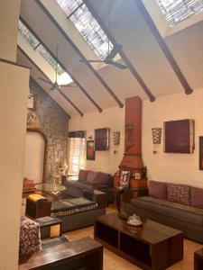 Kitchen Image of 4000 Sq.ft 4 BHK Villa for sale in Victorian Meadows, Munnekollal Bengaluru for Rs. 85000000