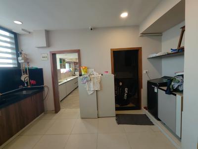 Kitchen Image of 5100 Sq.ft 4 BHK Apartment / Flat for sale in HRG Verantes 22, Thaltej Ahmedabad for Rs. 61200000