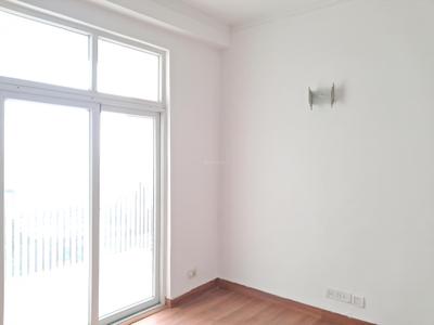 Bedroom Image of 1324 Sq.ft 3 BHK Apartment / Flat for sale in Amrapali Platinum, Sector 119 Noida for Rs. 12300000