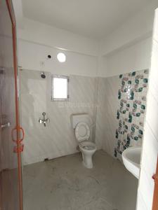 Bathroom Image of 1501 Sq.ft 3 BHK Apartment / Flat for sale in Bangur Avenue Kolkata for Rs. 10500000