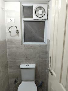 Bathroom Image of 580 Sq.ft 1 BHK Apartment / Flat for sale in Wave Dream Homes, Wave City Ghaziabad for Rs. 4000000