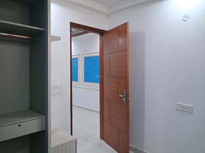 Bedroom Image of 1100 Sq.ft 2 BHK Apartment / Flat for sale in Sector 73 Noida for Rs. 3300000