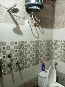 Bathroom Image of 1500 Sq.ft 2 BHK Independent House for rent in Kharar Mohali for Rs. 12500
