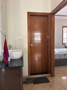 Bedroom Image of 5000 Sq.ft 5 BHK Independent House for sale in Nagarbhavi Bengaluru for Rs. 41500000