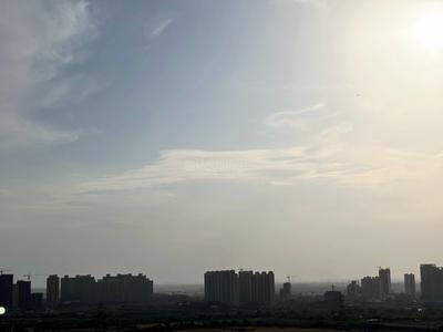 Image of 1061 Sq.ft 3 BHK Apartment / Flat for sale in Purvanchal Royal City, Chi V, Greater Noida for Rs. 19320000
