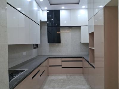 Kitchen Image of 2340 Sq.ft 4 BHK Builder Floor for sale in Paschim Vihar New Delhi for Rs. 42500000