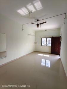 Hall Image of 1000 Sq.ft 2 BHK Builder Floor for rent in Subhanpura Vadodara for Rs. 15500