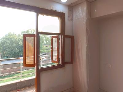 Bedroom Image of 850 Sq.ft 3 BHK Builder Floor for sale in Rohini Sector 28 New Delhi for Rs. 8500000