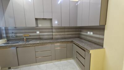 Kitchen Image of 1760 Sq.ft 3 BHK Apartment / Flat for rent in Paras Dews, Sector 106 Gurgaon for Rs. 40000