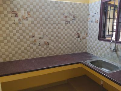Kitchen Image of 800 Sq.ft 2 BHK Independent House for rent in Thandalam Chennai for Rs. 18000