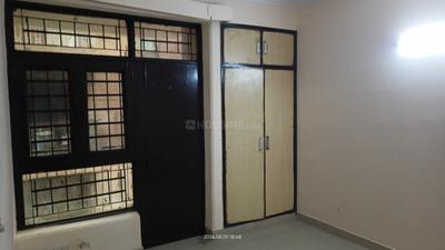 Bedroom Image of 2100 Sq.ft 3.5 BHK Apartment / Flat for sale in Sector 99 Noida for Rs. 22000000