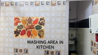 Bathroom Image of 1700 Sq.ft 2 BHK Independent House for rent in Vikas Nagar Lucknow for Rs. 17000