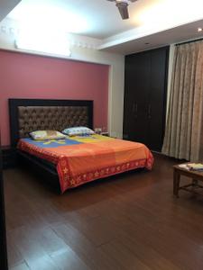 Bedroom Image of 4500 Sq.ft 4 BHK Builder Floor for sale in Green Park New Delhi for Rs. 90000000