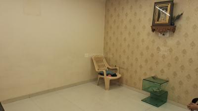 Living Room Image of 600 Sq.ft 1 BHK Apartment / Flat for rent in Shukrawar Peth Pune for Rs. 25000
