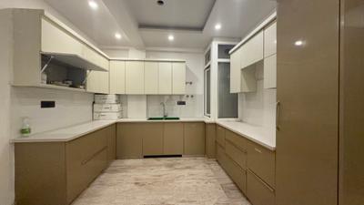 Kitchen Image of 1500 Sq.ft 3 BHK Builder Floor for sale in Vikaspuri New Delhi for Rs. 29500000