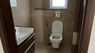 Image of 1629 Sq.ft 3 BHK Apartment / Flat for rent in Smartworld Orchard, Sector 61, Gurgaon for Rs. 62000