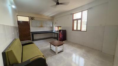 Living Room Image of 400 Sq.ft 1 BHK Apartment / Flat for rent in Sector 39 Gurgaon for Rs. 24499