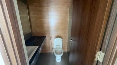 Image of 1200 Sq.ft 3 BHK Apartment / Flat for sale in Kalpataru Magnus, Bandra East, Mumbai for Rs. 65000000