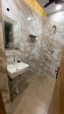 Image of 1400 Sq.ft 3 BHK Builder Floor for sale in DDA Flat Janakpuri, Janakpuri, New Delhi for Rs. 21000000