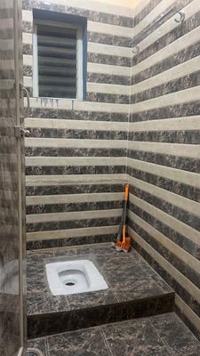 Bathroom Image of 450 Sq.ft 1 BHK Independent House for rent in Mahadevapura Bengaluru for Rs. 14000