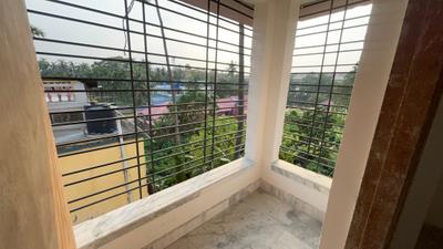 Image of 870 Sq.ft 2 BHK Apartment / Flat for sale in Behala Chowrasta, Kolkata for Rs. 4600000