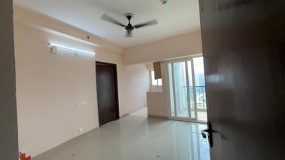 Living Room Image of 585 Sq.ft 1 BHK Apartment / Flat for rent in Amrapali Dream Valley 2, Noida Extension Greater Noida for Rs. 17000