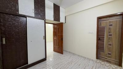 Bedroom Image of 650 Sq.ft 1 BHK Independent House for rent in HBR Layout Bengaluru for Rs. 18000