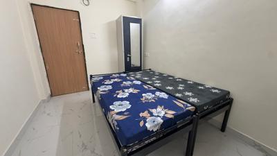 Bedroom Image of 500 Sq.ft 1 RK Builder Floor for rent in Gokhalenagar Pune for Rs. 15000