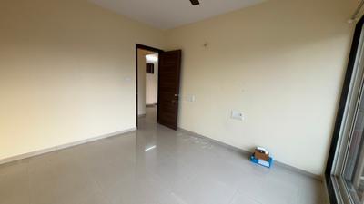 Bedroom Image of 1120 Sq.ft 2 BHK Apartment / Flat for sale in Lokhandwala Spring Grove, Kandivali East Mumbai for Rs. 22500000