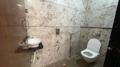 Bathroom Image of 300 Sq.ft 1 RK Builder Floor for rent in Scheme No 113 Indore for Rs. 14500