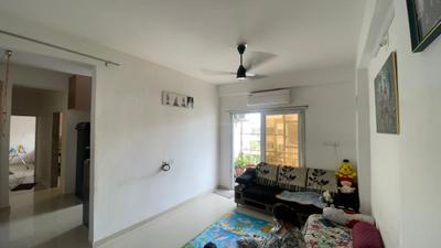 Living Room Image of 950 Sq.ft 3 BHK Apartment / Flat for sale in Bill Vadodara for Rs. 4200000
