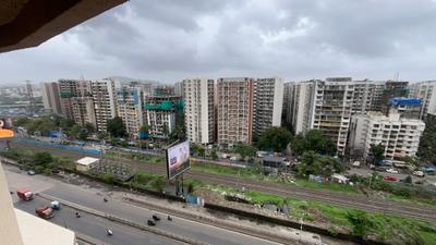 Image of 730 Sq.ft 2 BHK Apartment / Flat for sale in Shilpriya Silicon Hofe B Wing, Chembur, Mumbai for Rs. 20000000